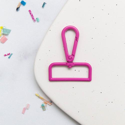Purple Berry 1.5" Swivel Snap Hook
