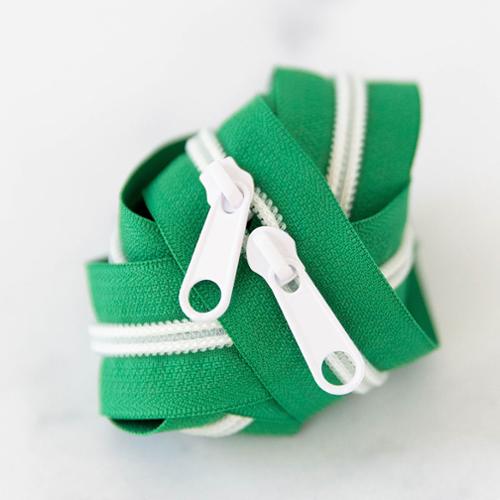 30" Kelly Green/White Zipper