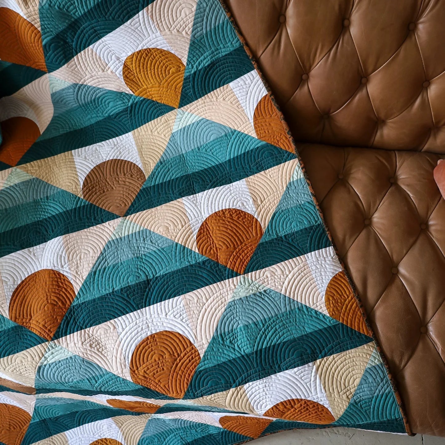 Mountain Horizon Cascade Version Throw Quilt Kit