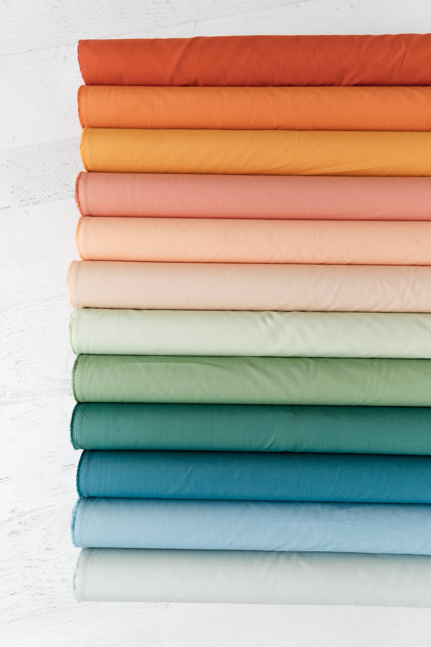Signature Pure Solids by Suzy Quilts