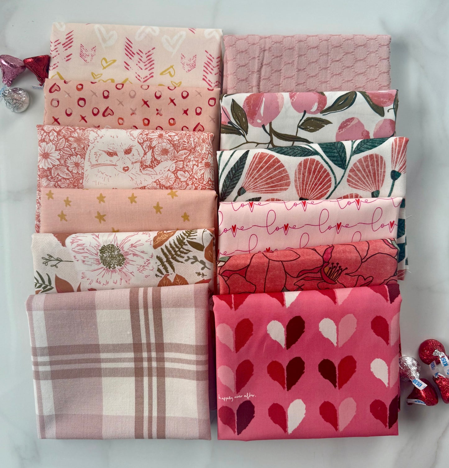Love Fat Quarter Bundle