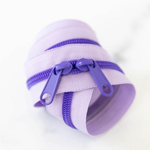30" Daphne Zipper