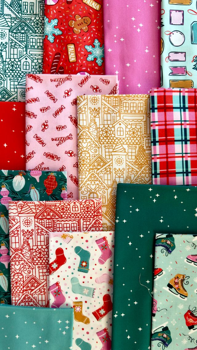 Jolly Tidings Fat Quarter Bundle