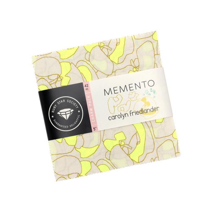 Momento Charm Pack
