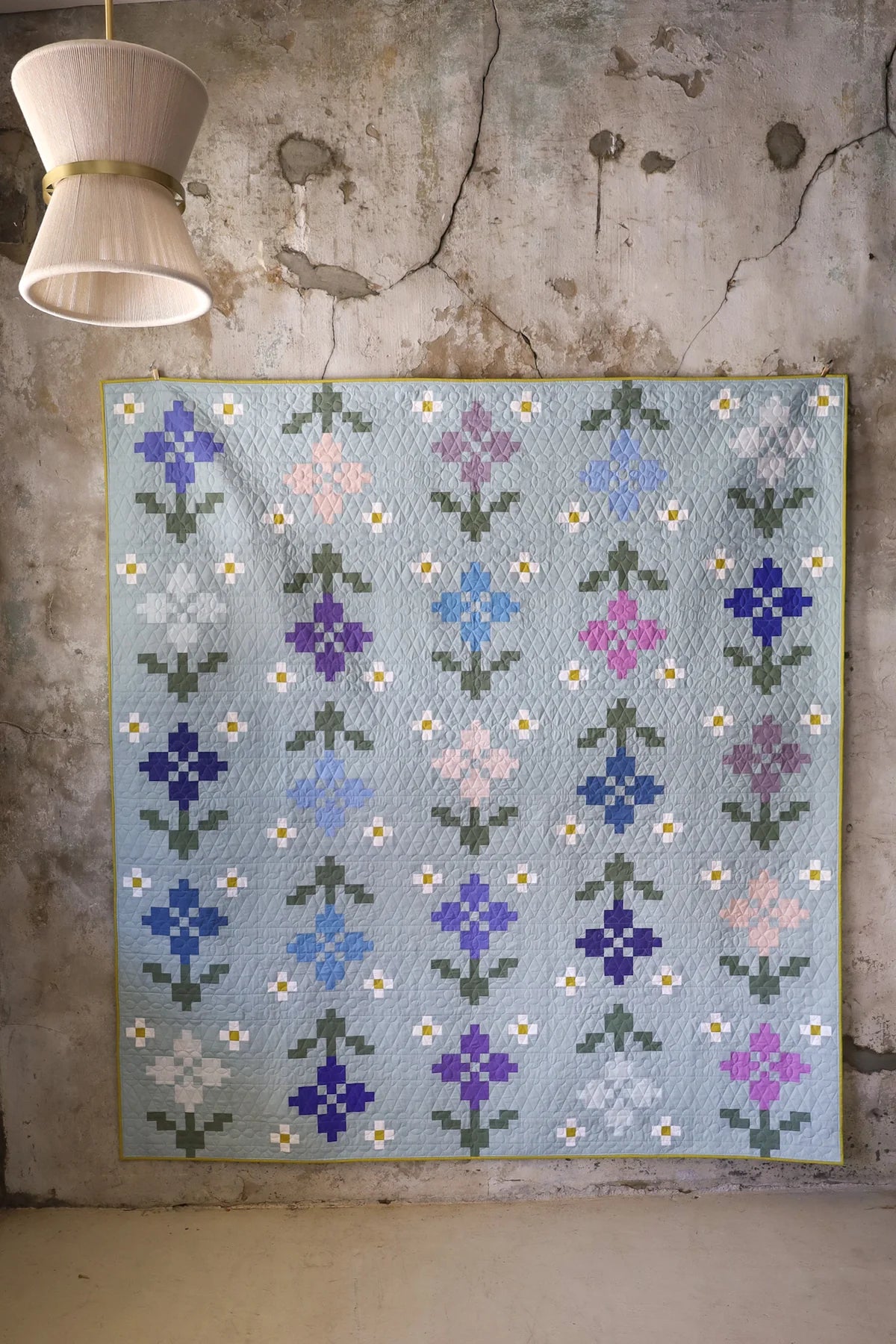 Pansy Patch Forget-Me-Not Version in Large Throw Quilt Kit