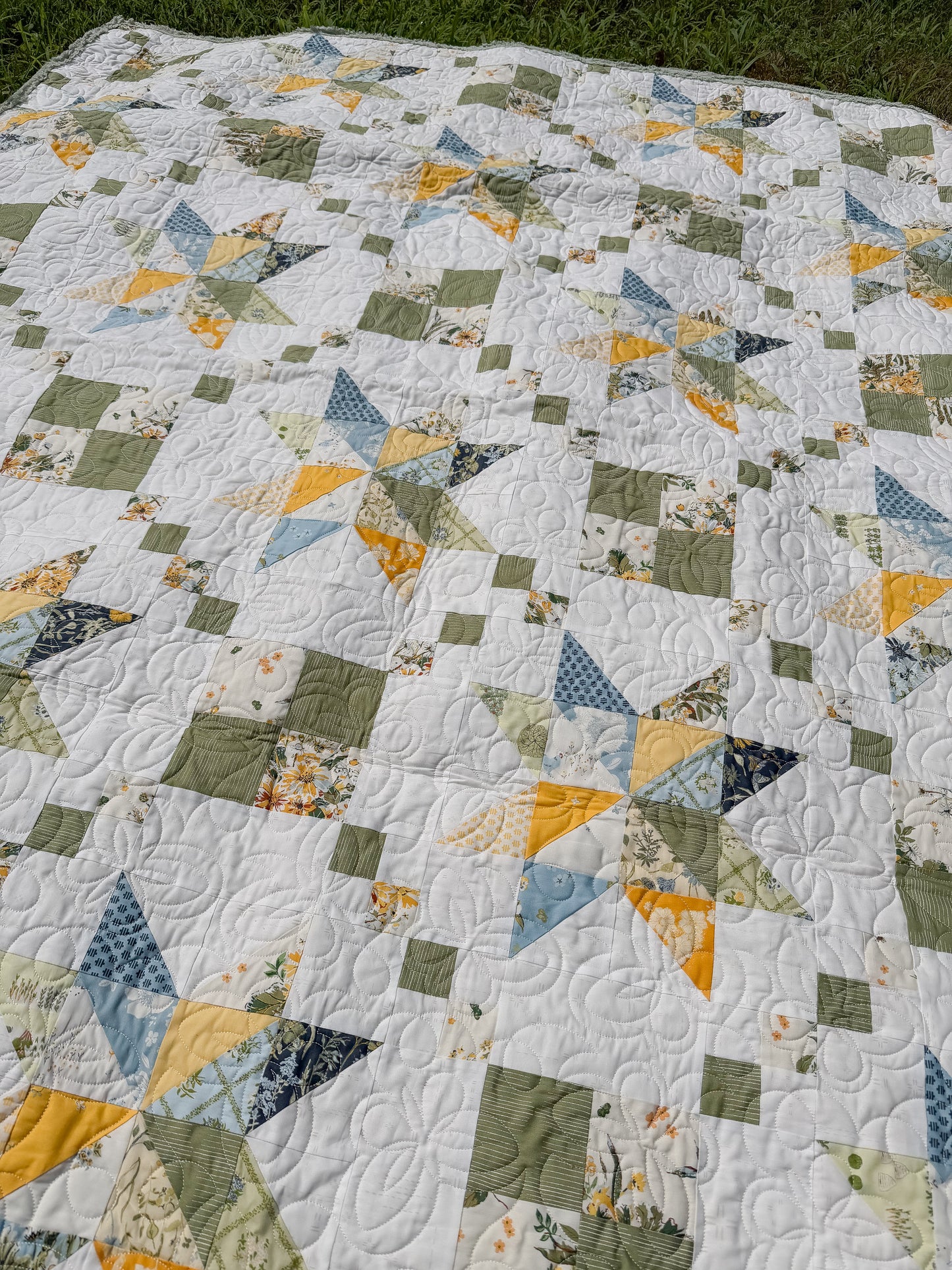 Hesper Potager Throw Size Quilt Kit by the Midlife Quilter